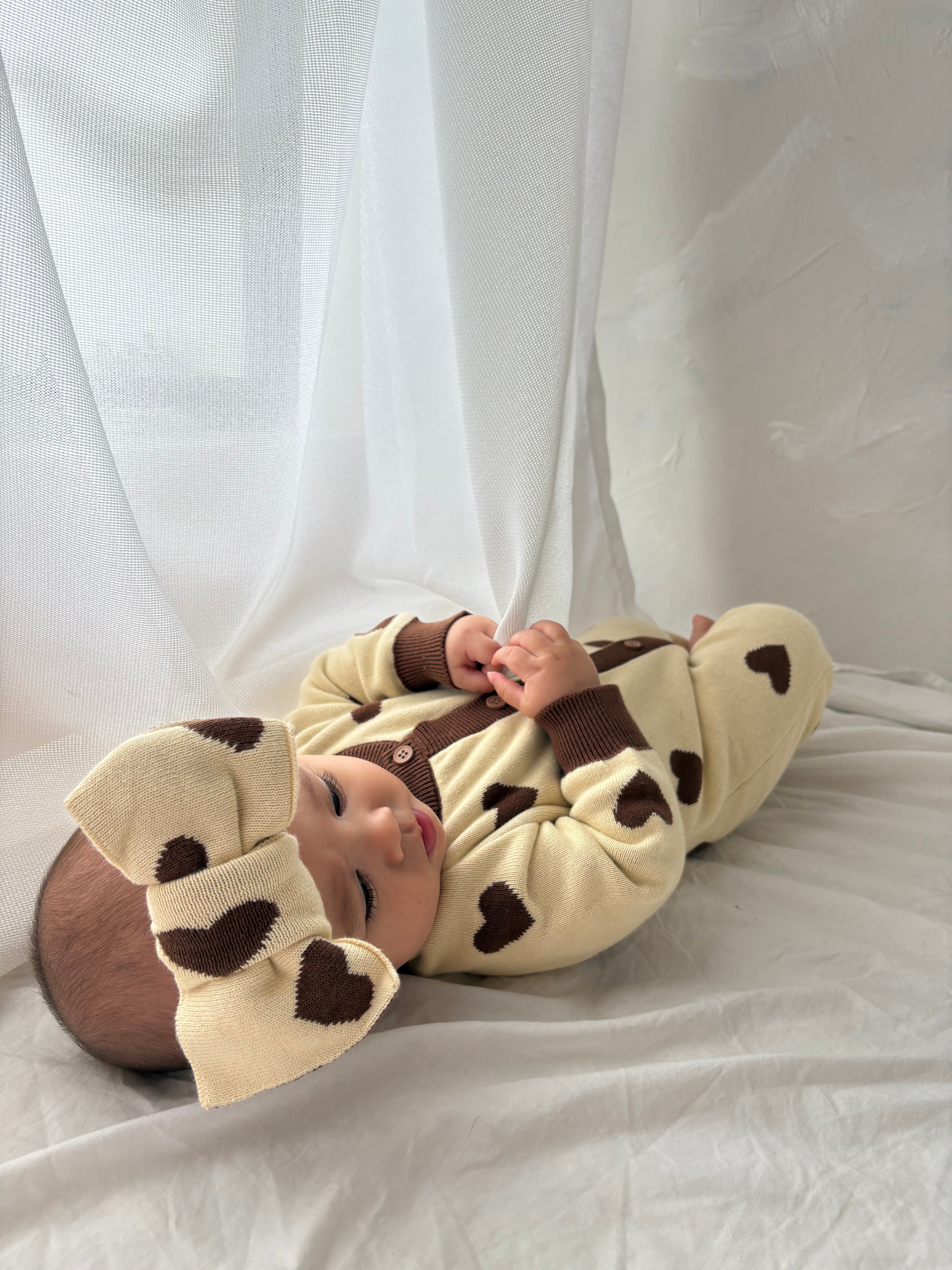 Sweetheart Brown Heart Oversized Topknot